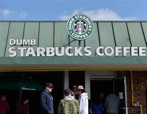 Which brings us back to the Dumb Starbucks hubbub. You know, that faux Starbucks store that little-known TV comedian Nathan Fielder opened for his 15 minutes of parasitic fame. Smart guy, this ...